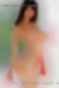 hot and nude women swinger
